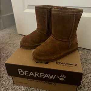 BearPaw toddler boot